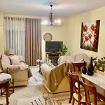 Besianna Apartment
